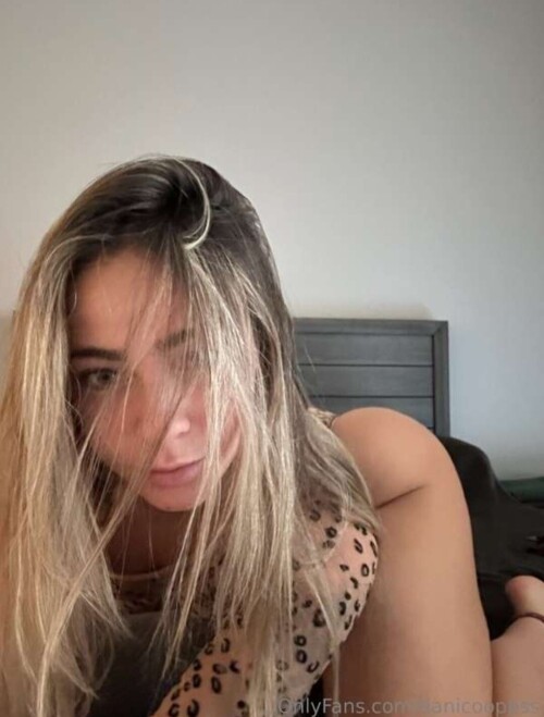 Danielle Cooper / danicooppss Nude Leaked Onlyfans Photo Danielle Cooper / danicooppss Nude Leaked Onlyfans Photo