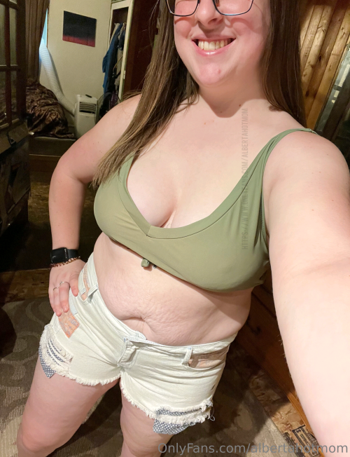 albertahotmom Nude Leaked Onlyfans Photo albertahotmom Nude Leaked Onlyfans Photo