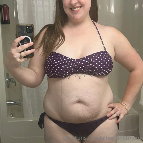albertahotmom Nude Leaked Onlyfans Photo albertahotmom Nude Leaked Onlyfans Photo