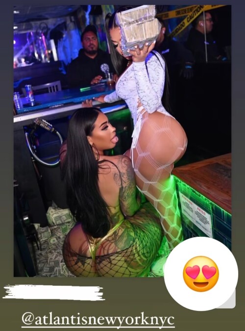 TattedUpHolly Nude Leaked Onlyfans Photo