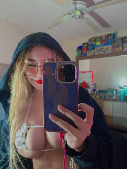 1000053123771a4155526eddce.jpg