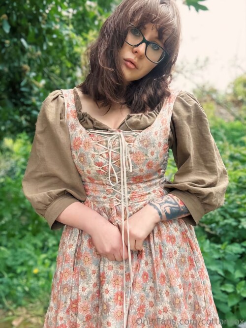 Alice Cotton Sox | Alicewinterhold Nude Leaked Onlyfans Photo Alice Cotton Sox | Alicewinterhold Nude Leaked Onlyfans Photo