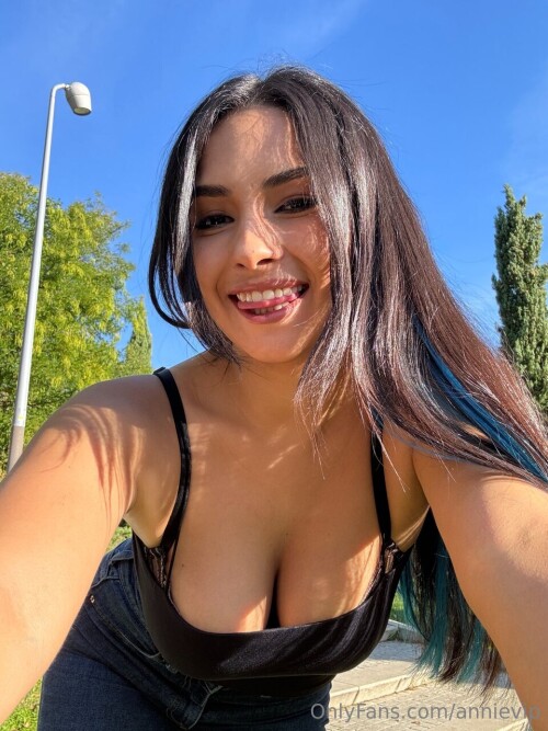 Annie Guzman Nude Leaked Onlyfans Photo Annie Guzman Nude Leaked Onlyfans Photo