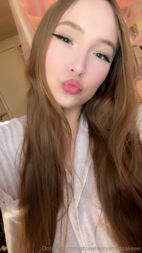 Angel babi - strawberryshortcakeee Nude Leaked Onlyfans Photo Angel babi - strawberryshortcakeee Nude Leaked Onlyfans Photo