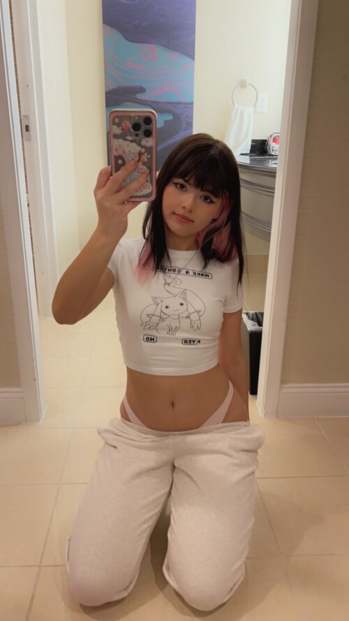 luvcoregf | Fulltime Crybaby Nude Leaked Onlyfans Photo