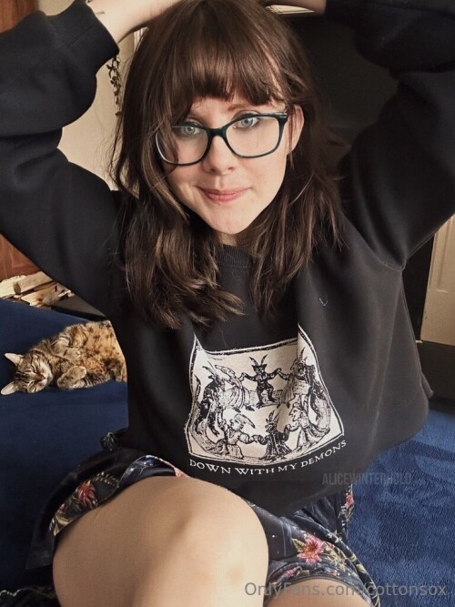 Alice Cotton Sox | Alicewinterhold Nude Leaked Onlyfans Photo Alice Cotton Sox | Alicewinterhold Nude Leaked Onlyfans Photo