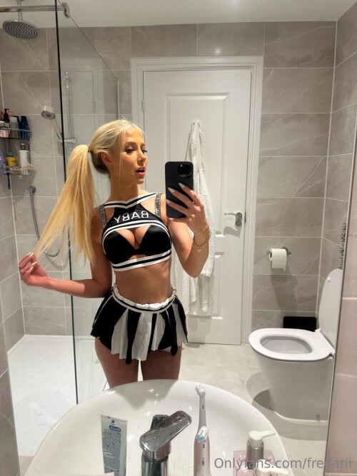 alexraepaid / ariagrayx Nude Leaked Onlyfans Photo alexraepaid / ariagrayx Nude Leaked Onlyfans Photo