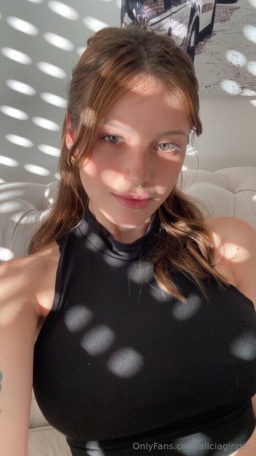 Laiibrusa | Maripossa Nude Leaked Onlyfans Photo