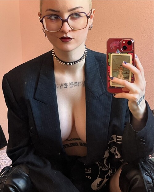 KAT 13ptx 133ptx Nude Leaked Onlyfans Photo KAT 13ptx 133ptx Nude Leaked Onlyfans Photo