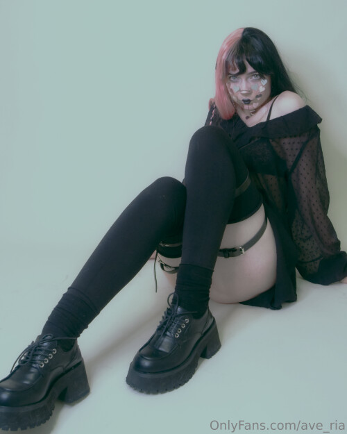 yourbabyvillian / Babyvillain / ave_ria / meredithsimms Nude Leaked Onlyfans Photo yourbabyvillian / Babyvillain / ave_ria / meredithsimms Nude Leaked Onlyfans Photo
