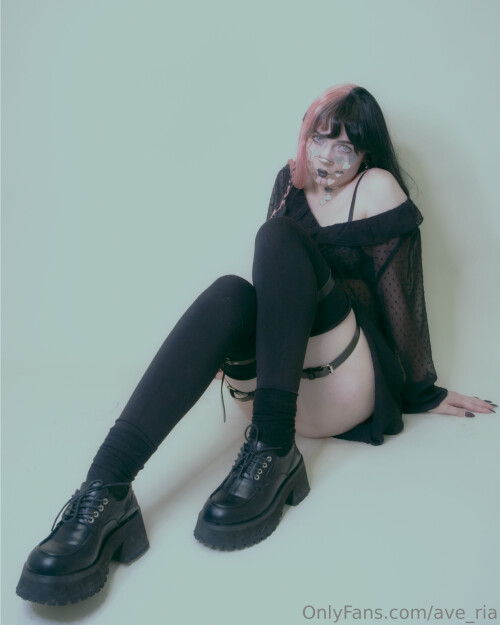 yourbabyvillian / Babyvillain / ave_ria / meredithsimms Nude Leaked Onlyfans Photo yourbabyvillian / Babyvillain / ave_ria / meredithsimms Nude Leaked Onlyfans Photo