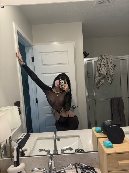 Claire Estabrook - Plurrrkittyy - Lilmoonbbyy - Nonsalemwitch Nude Leaked Onlyfans Photo Claire Estabrook - Plurrrkittyy - Lilmoonbbyy - Nonsalemwitch Nude Leaked Onlyfans Photo