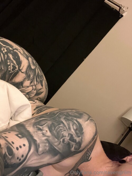 Dakota Alexandra | ravengriim Nude Leaked Onlyfans Photo