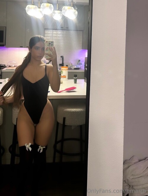 Emarr B | emarrb Nude Leaked Onlyfans Photo Emarr B | emarrb Nude Leaked Onlyfans Photo