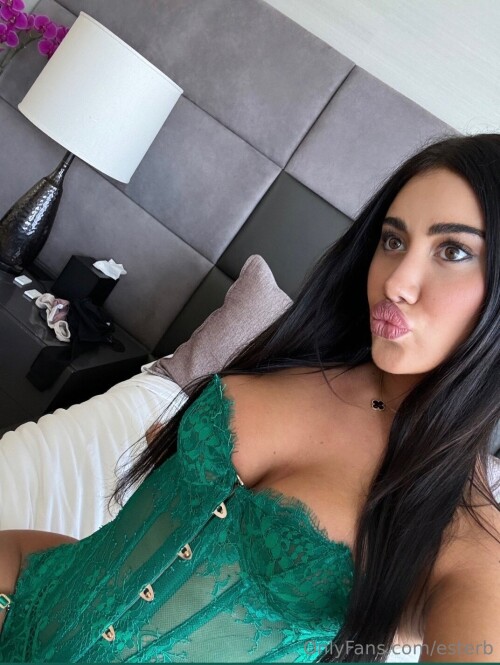 Esterbron Nude Leaked Onlyfans Photo Esterbron Nude Leaked Onlyfans Photo