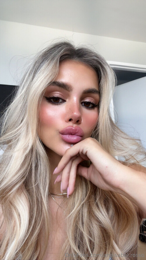 Anaisabel Rosso Nude Leaked Onlyfans Photo Anaisabel Rosso Nude Leaked Onlyfans Photo
