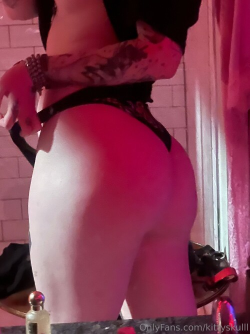 yeahimcaroline Nude Leaked Onlyfans Photo yeahimcaroline Nude Leaked Onlyfans Photo