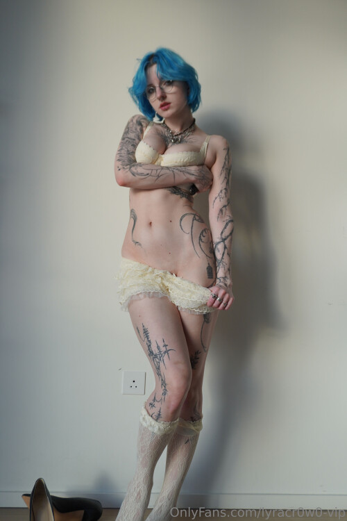 Lyra Crow | lyracr0w0 Nude Leaked Onlyfans Photo Lyra Crow | lyracr0w0 Nude Leaked Onlyfans Photo