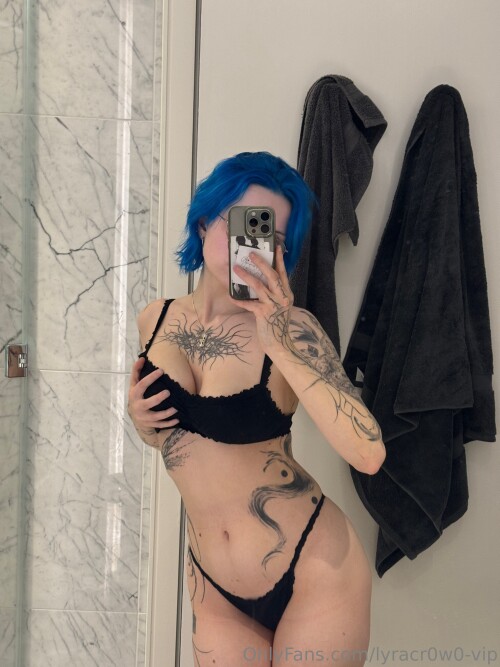 Lyra Crow | lyracr0w0 Nude Leaked Onlyfans Photo Lyra Crow | lyracr0w0 Nude Leaked Onlyfans Photo