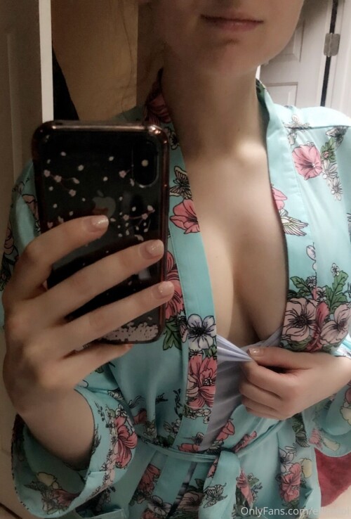 Ellie Idol - Princessellieidol Nude Leaked Onlyfans Photo