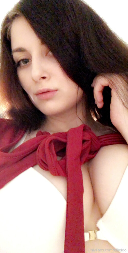 Ellie Idol - Princessellieidol Nude Leaked Onlyfans Photo