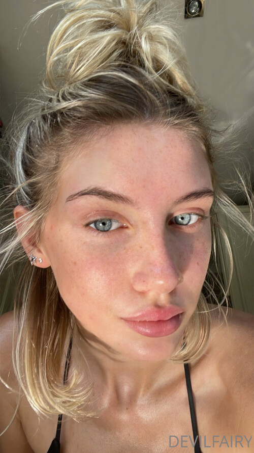 SOZZLEPOPP / devilfairyyy Nude Leaked Onlyfans Photo SOZZLEPOPP / devilfairyyy Nude Leaked Onlyfans Photo