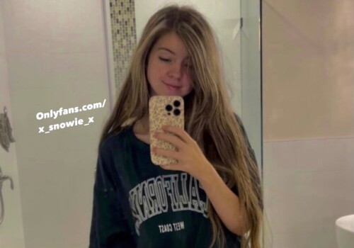 x_snowie_x Nude Leaked Onlyfans Photo x_snowie_x Nude Leaked Onlyfans Photo