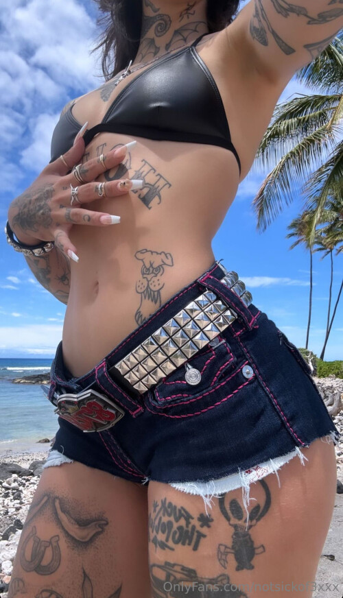 Notsick3 Keaton Belle Nude Leaked Onlyfans Photo Notsick3 Keaton Belle Nude Leaked Onlyfans Photo
