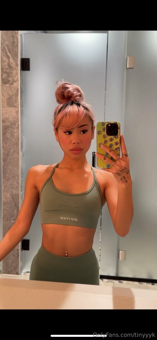 tinyyyk (aka kaylakipp) Nude Leaked Onlyfans Photo tinyyyk (aka kaylakipp) Nude Leaked Onlyfans Photo