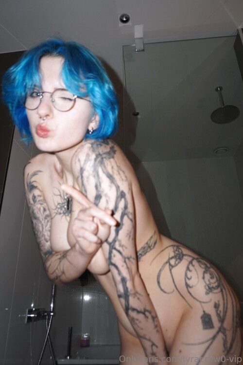 Lyra Crow | lyracr0w0 Nude Leaked Onlyfans Photo Lyra Crow | lyracr0w0 Nude Leaked Onlyfans Photo