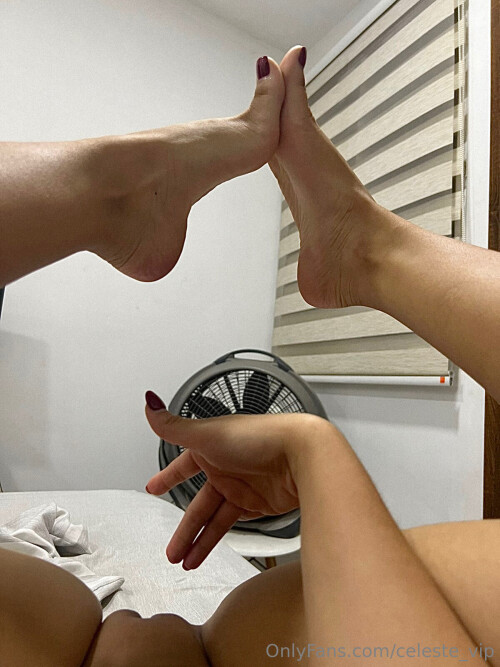 Celeste / Feet_Of_Celeste Nude Leaked Onlyfans Photo