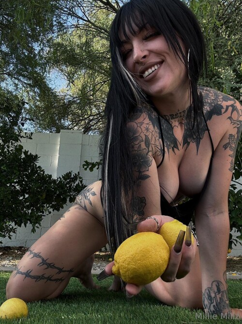 milliemillz / MillieKnoxx / Millie Millz Nude Leaked Onlyfans Photo milliemillz / MillieKnoxx / Millie Millz Nude Leaked Onlyfans Photo