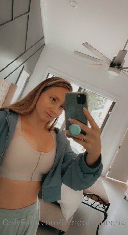 AJ Applegate Nude Leaked Onlyfans Photo AJ Applegate Nude Leaked Onlyfans Photo