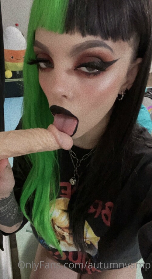 autumnvamp / ohemgeeijizzed / _ohemgeeijizzed_ Nude Leaked Onlyfans Photo
