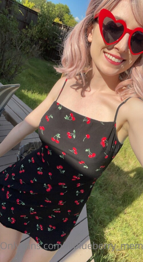 lil_blueberry / lilblueberry_ Nude Leaked Onlyfans Photo lil_blueberry / lilblueberry_ Nude Leaked Onlyfans Photo