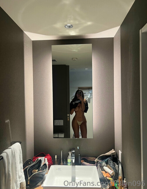 k8lyn096 - suffok8lyn - Kaitlyn Nude Leaked Onlyfans Photo