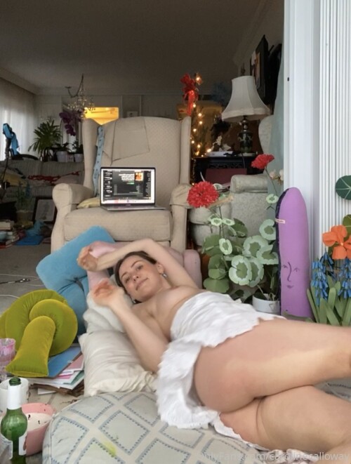 caroline calloway Nude Leaked Onlyfans Photo caroline calloway Nude Leaked Onlyfans Photo