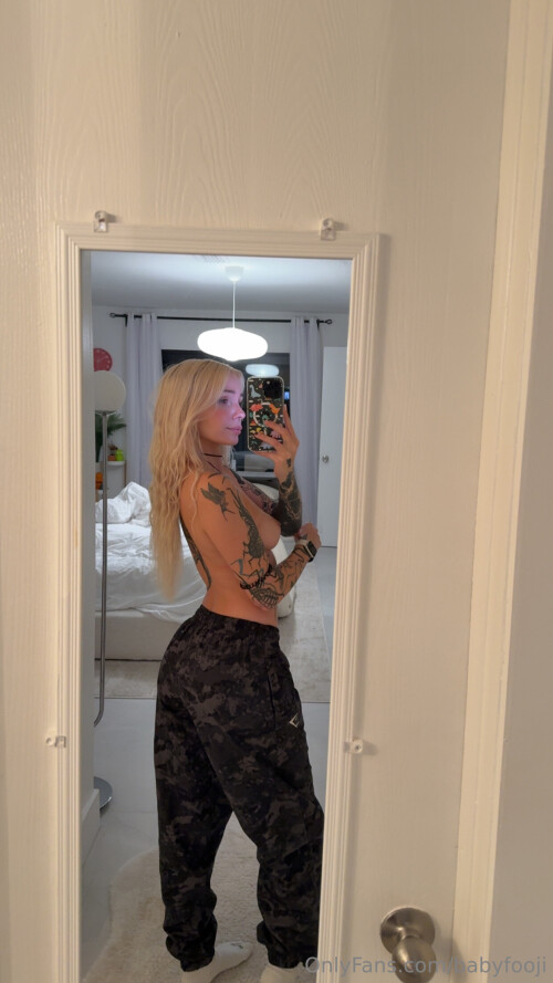 babyfooji / peachtot Nude Leaked Onlyfans Photo