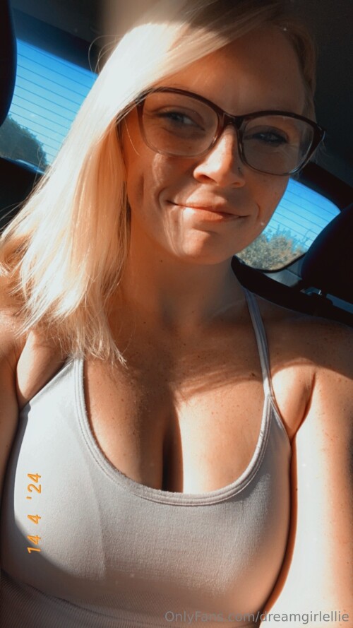 Dream Girl Ellie Nude Leaked Onlyfans Photo Dream Girl Ellie Nude Leaked Onlyfans Photo