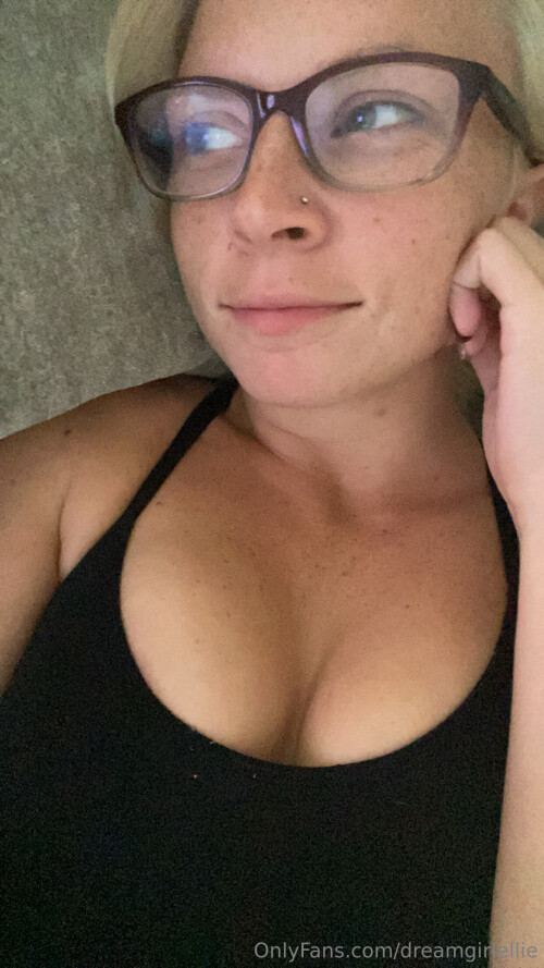 Dream Girl Ellie Nude Leaked Onlyfans Photo Dream Girl Ellie Nude Leaked Onlyfans Photo