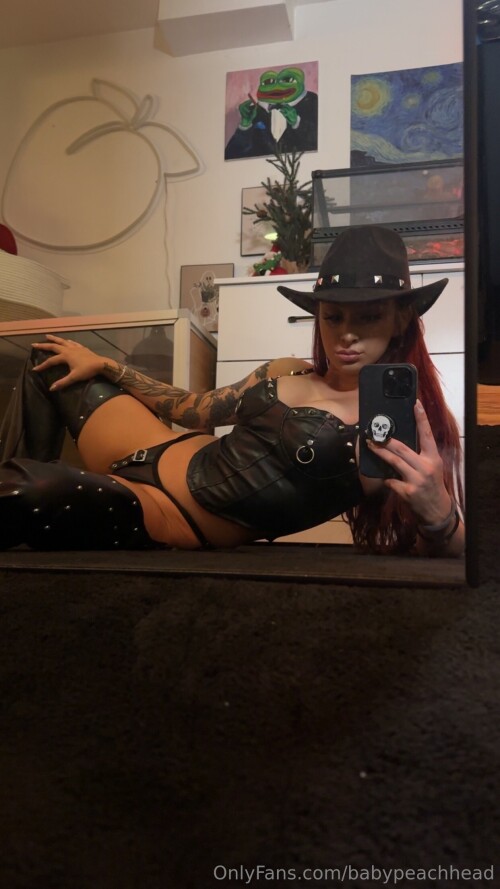 Kat / BabyPeachHead Nude Leaked Onlyfans Photo Kat / BabyPeachHead Nude Leaked Onlyfans Photo
