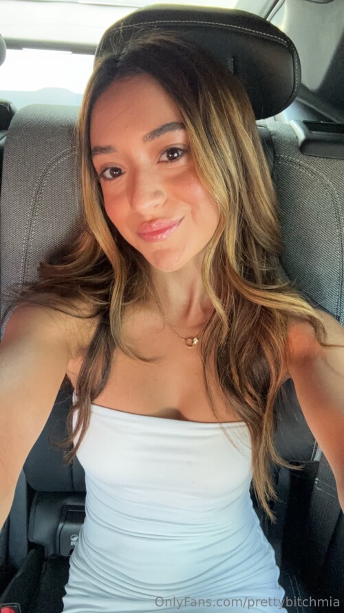 Miahuffmannn | prettybitchmia Nude Leaked Onlyfans Photo Miahuffmannn | prettybitchmia Nude Leaked Onlyfans Photo