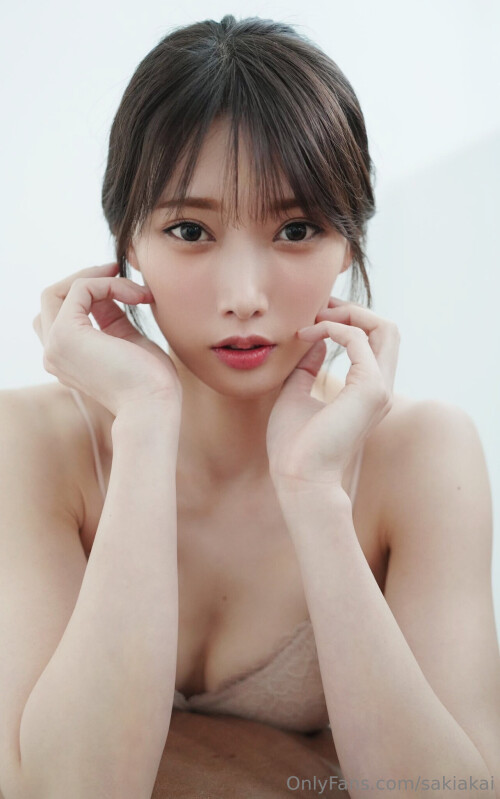 1281x2048_31984191b16d3f0cbe02e40dac41a0533617b63eb1691cb9.jpg