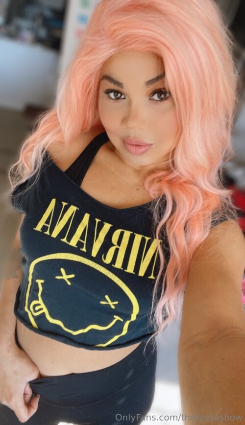 Tezza / thetezzashow Nude Leaked Onlyfans Photo Tezza / thetezzashow Nude Leaked Onlyfans Photo