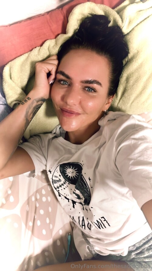 1284x2282_4557843a9bd058e1b348715f31e04f714abfc833a1458868.jpg