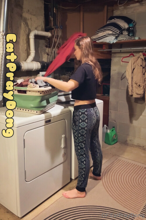 Eat Pray Dong / EPDTravels Nude Leaked Onlyfans Photo