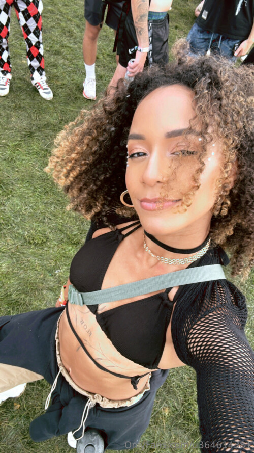 aurorahaze / Jules Nude Leaked Onlyfans Photo aurorahaze / Jules Nude Leaked Onlyfans Photo