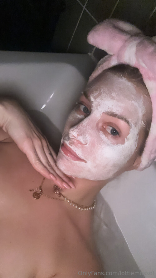 Lottie Moss Nude Leaked Onlyfans Photo Lottie Moss Nude Leaked Onlyfans Photo
