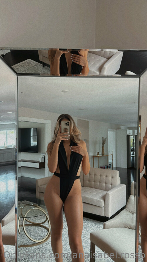 Anaisabel Rosso Nude Leaked Onlyfans Photo Anaisabel Rosso Nude Leaked Onlyfans Photo