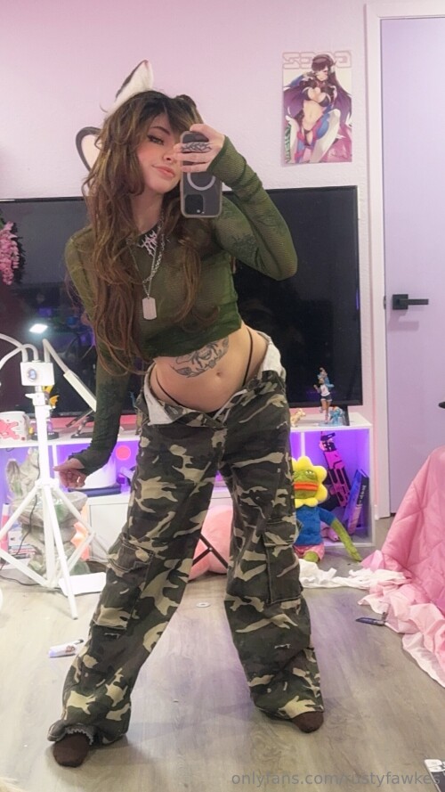 Rusty Fawkes Nude Leaked Onlyfans Photo Rusty Fawkes Nude Leaked Onlyfans Photo